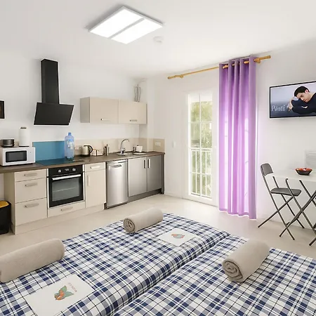 By Interhome
